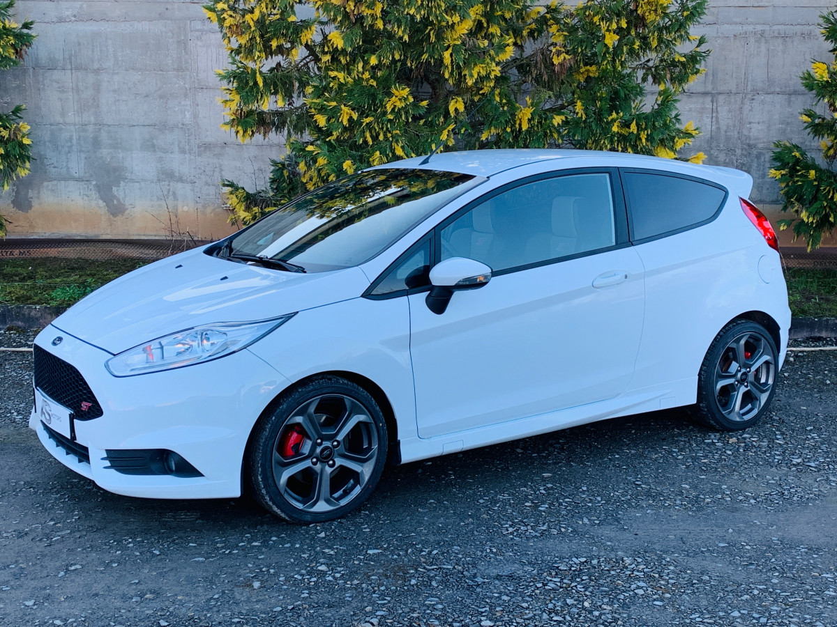 FORD FIESTA ST 1,6 TURBO 182 PACK PERF GPS