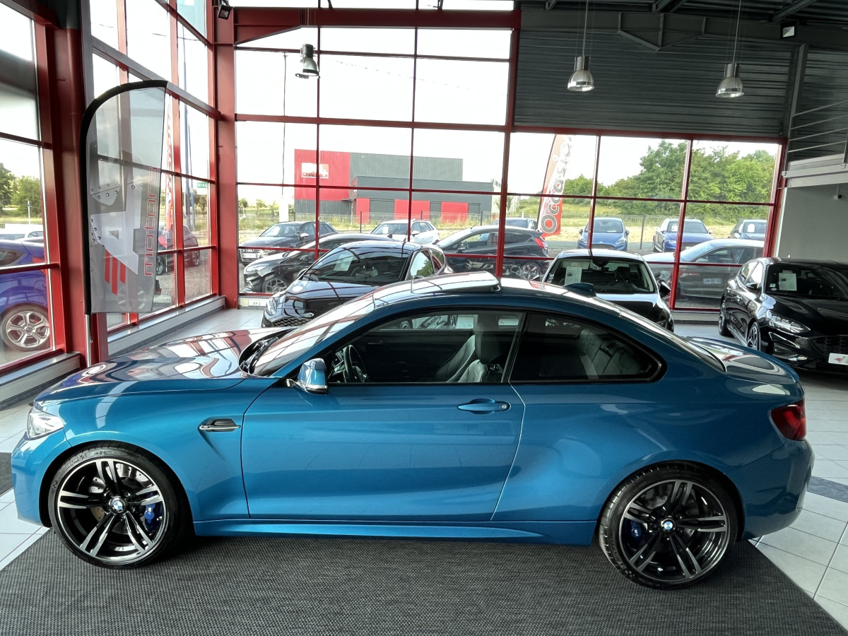 BMW M2 COUPE 3,0 370 DKG7 TOIT OUVRANT GPS KEYLESS ECHAPPEMENT SPORT FULL BI-XENON ETAT NEUF