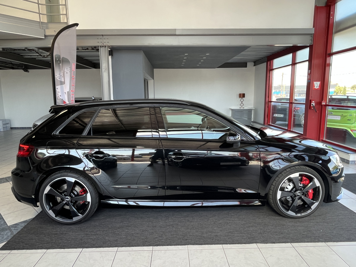 AUDI RS3 SPORTBACK 2,5 TFSI 367 S-TRONIC 7 QUATTRO GPS CAMERA SIEGES RS HIFI B&O ECHAPPEMENT RS KEYLESS REGULATEUR ETAT NEUF