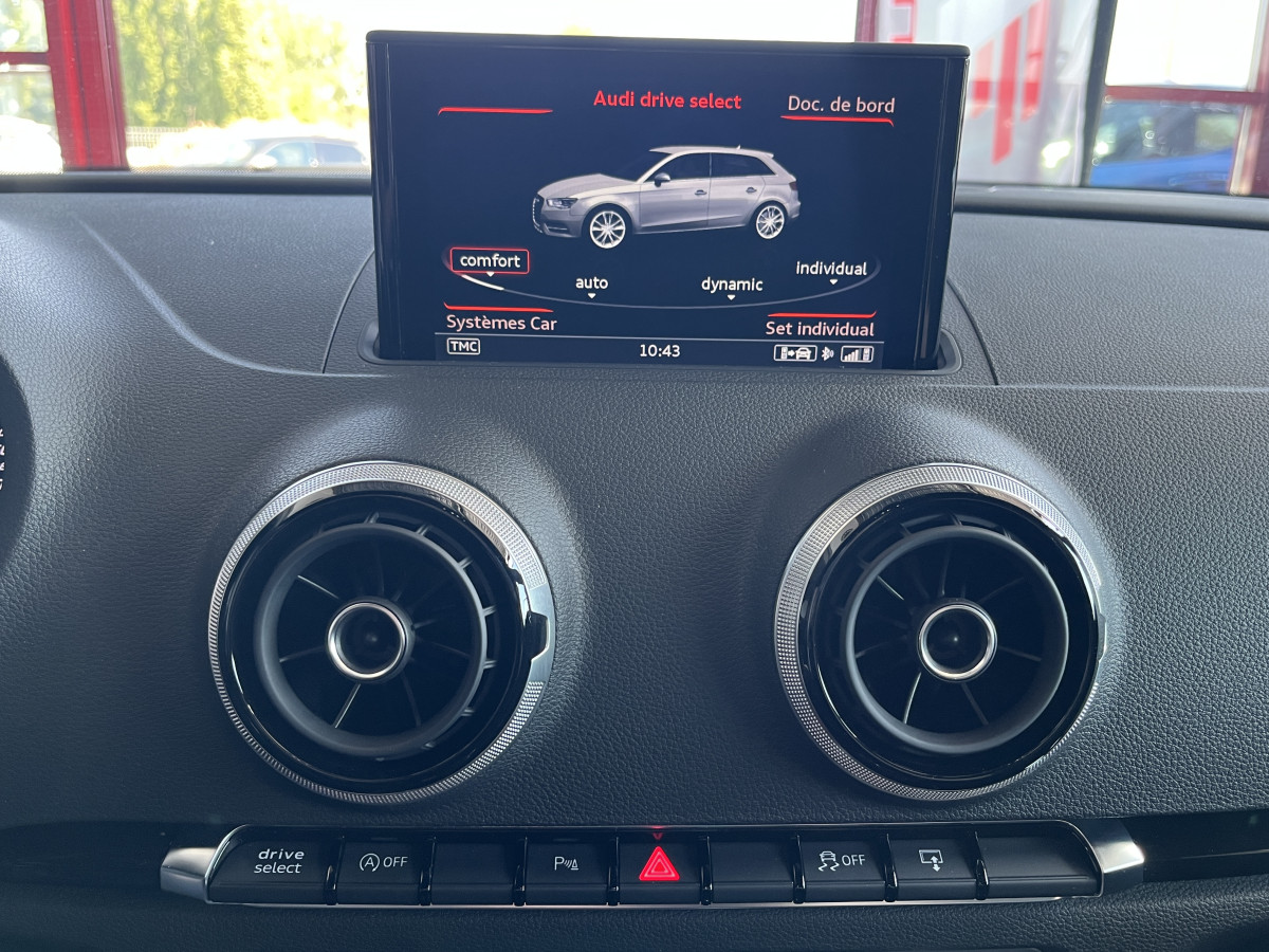 AUDI RS3 SPORTBACK 2,5 TFSI 367 S-TRONIC 7 QUATTRO GPS CAMERA SIEGES RS HIFI B&O ECHAPPEMENT RS KEYLESS REGULATEUR ETAT NEUF