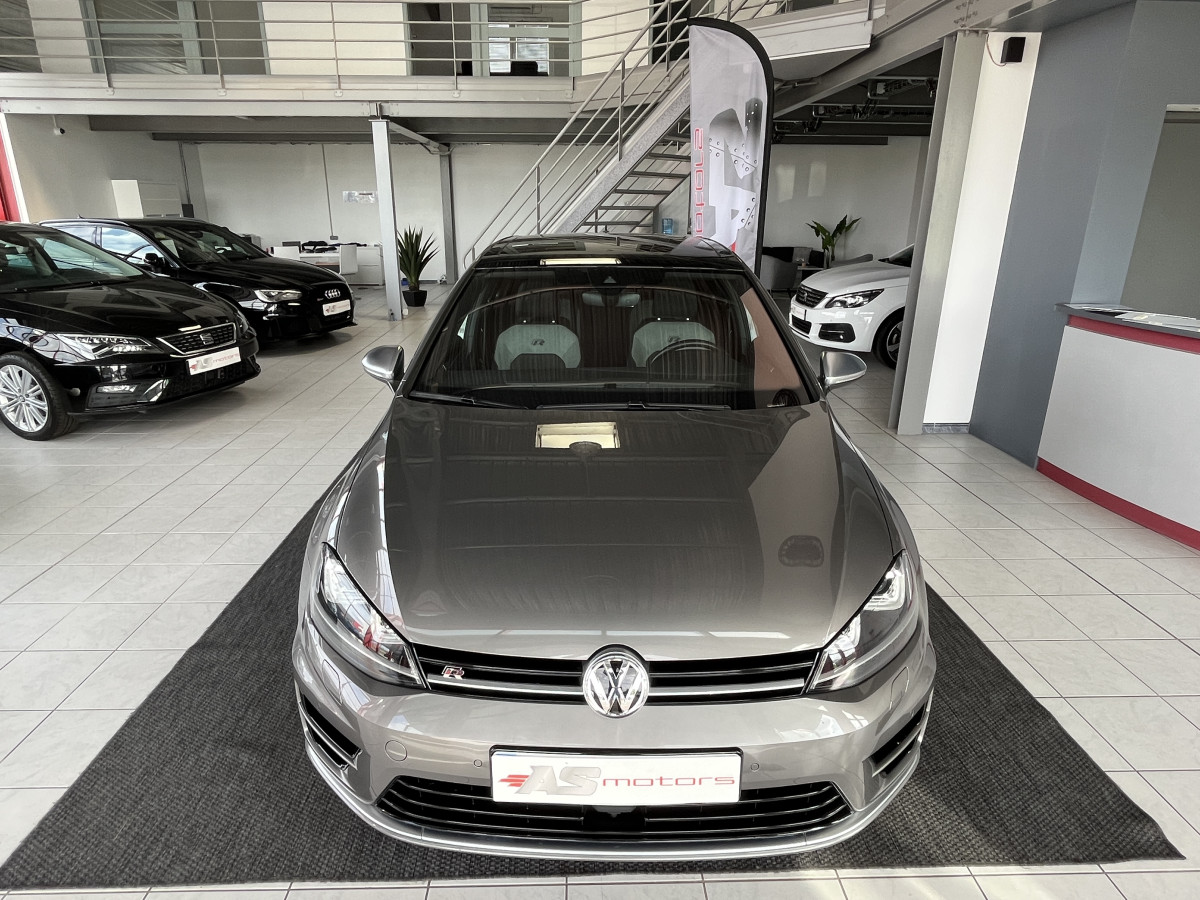 VOLKSWAGEN GOLF 7 R 2,0 TSI 300 DSG6 4 MOTION GPS DISCOVER PRO DCC ACC TOIT PANO FEUX BI-XENON  JANTES PRETORIA EXCELLENT ETAT