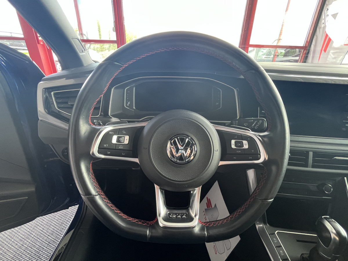 VOLKSWAGEN  POLO 2,0 TSI 200 DSG6 GPS ACC DMS APPLE CARPLAY DIGITAL COCKPIT FULL LED HIFI BEATS JANTES BRESCIA