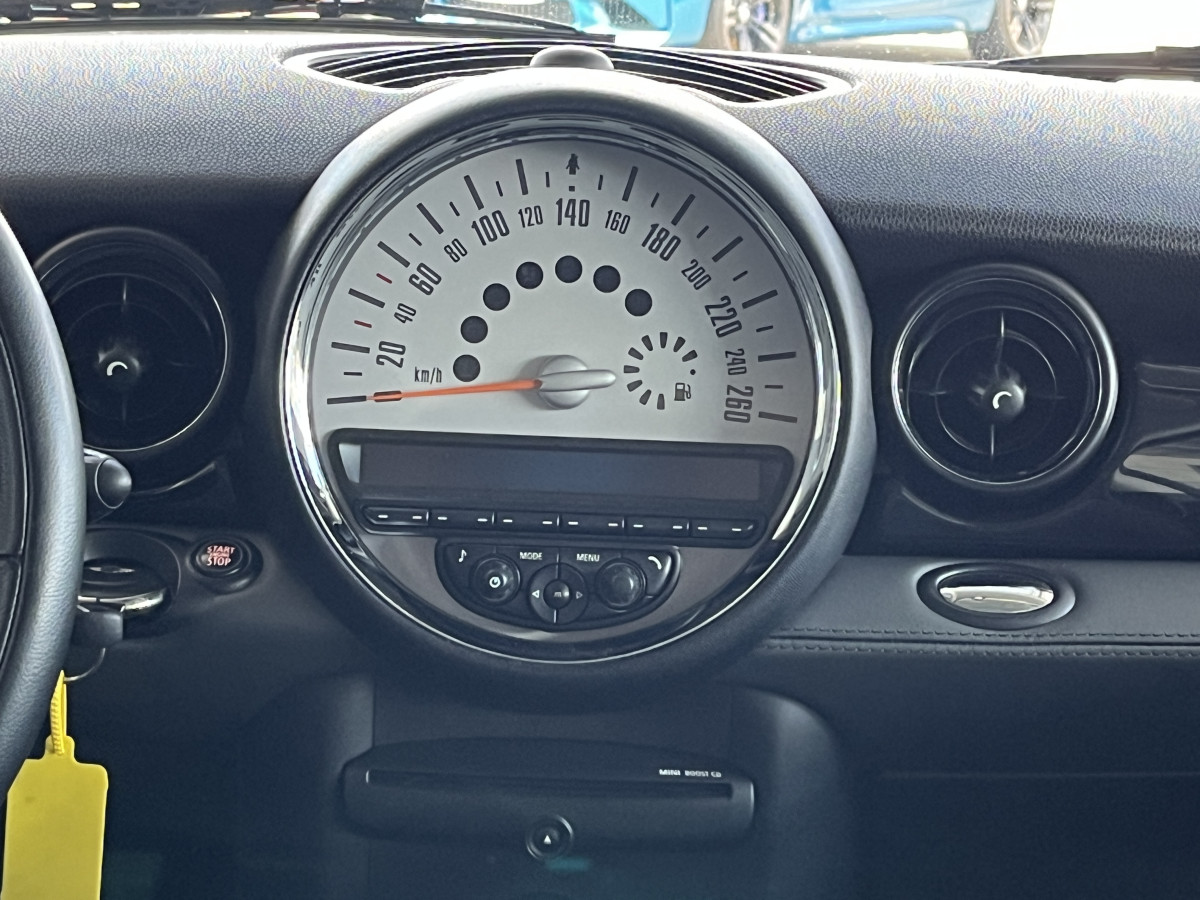 MINI COOPER S 1,6 184 EDITION LIMITED REGULATEUR KEYLESS FEUX XENON SIEGES CUIR HIFI HARMAN/KARDON EXCELLENT ETAT