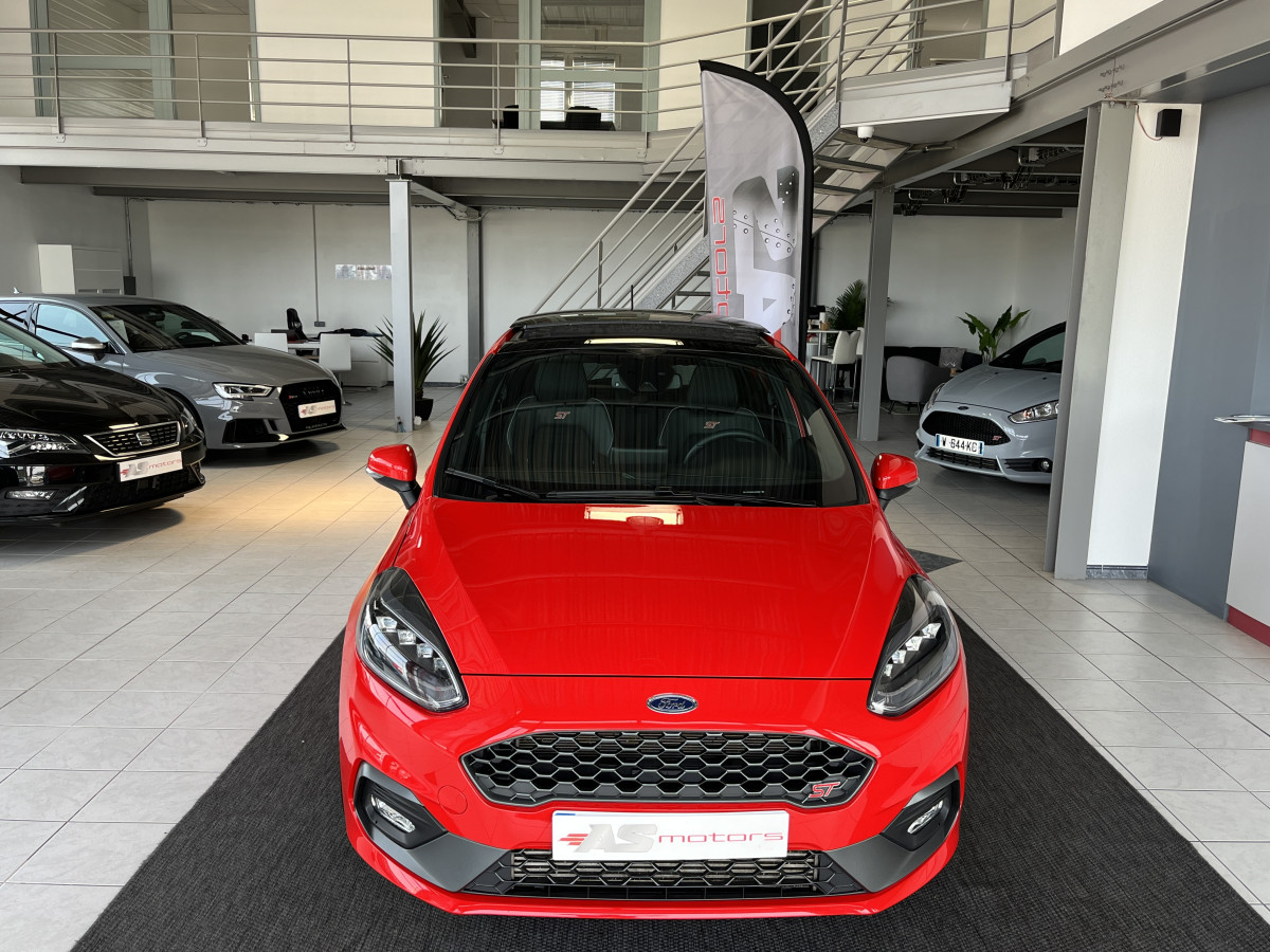 FORD FIESTA ST 1,5 200 PACK PERF GPS TOIT PANO CAMERA KEYLESS  APPLE CARPLAY FULL LED BLUETOOTH HIFI B&O REGULATEUR PACK HIVER ETAT NEUF