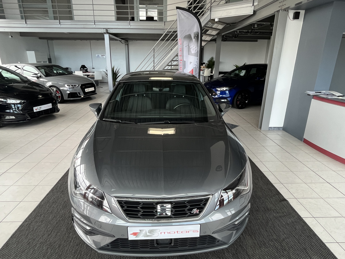 SEAT LEON FR 1,5 TSI 150 GPS APPLE CARPLAY HIFI BEATS KEYLESS REGULATEUR FULL LED SEZT DRIVE PROFILE EXCELLENT ETAT