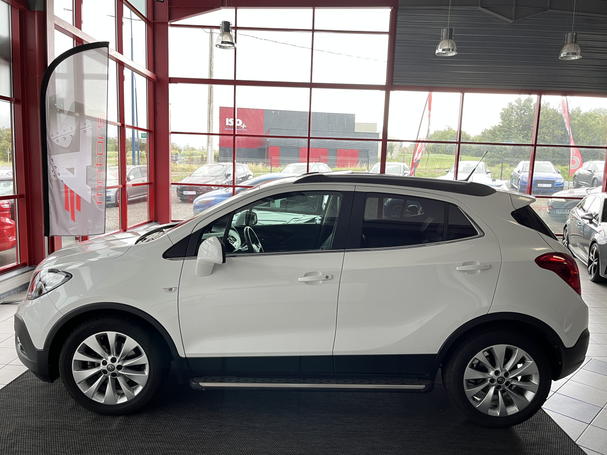 OPEL MOKKA 1,4 TURBO 140 COSMO PACK  TOIT OUVRANT GPS CAMERA REGULATEUR LIMITEUR MARCHE PIED EXCELLENT ETAT