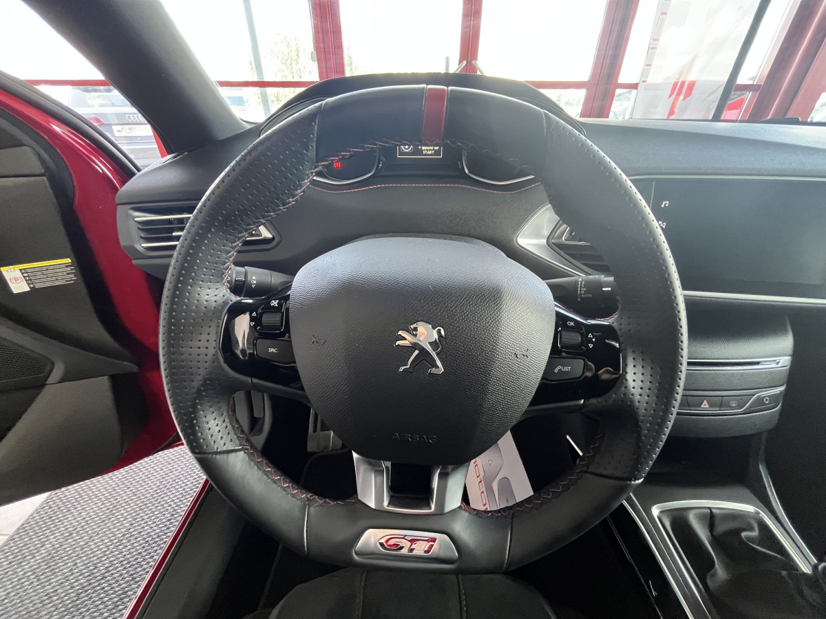 PEUGEOT 308 GTI 1,6 263 GPS CAMERA HIFI DENON PARK ASSIST ECHAPPEMENT REMUS FULL LED ETAT NEUF