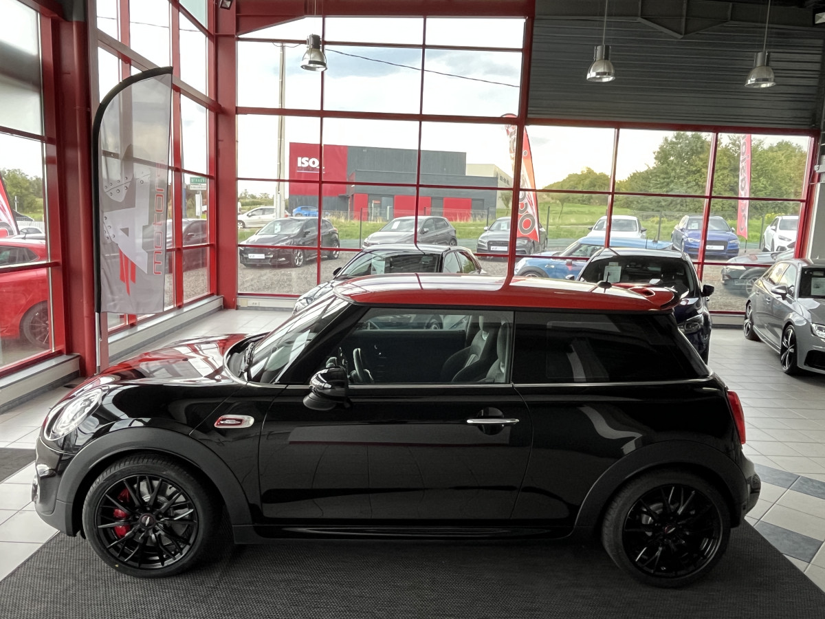 MINI  JOHN COOPER WORKS 2,0 231 ECHAPPEMENT JCW  KEYLESS BLUETOOTH REGULATEUR LIMITEUR FEUX FULL LED SIEGES SPORT JCW