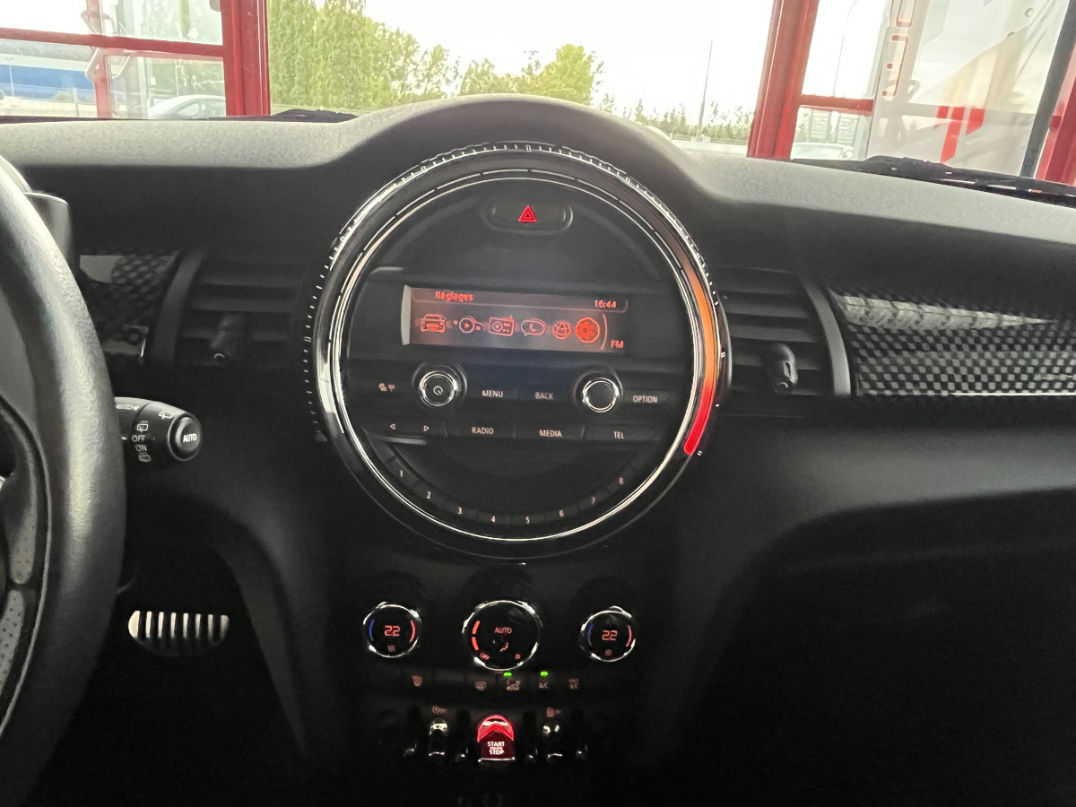 MINI  JOHN COOPER WORKS 2,0 231 ECHAPPEMENT JCW  KEYLESS BLUETOOTH REGULATEUR LIMITEUR FEUX FULL LED SIEGES SPORT JCW