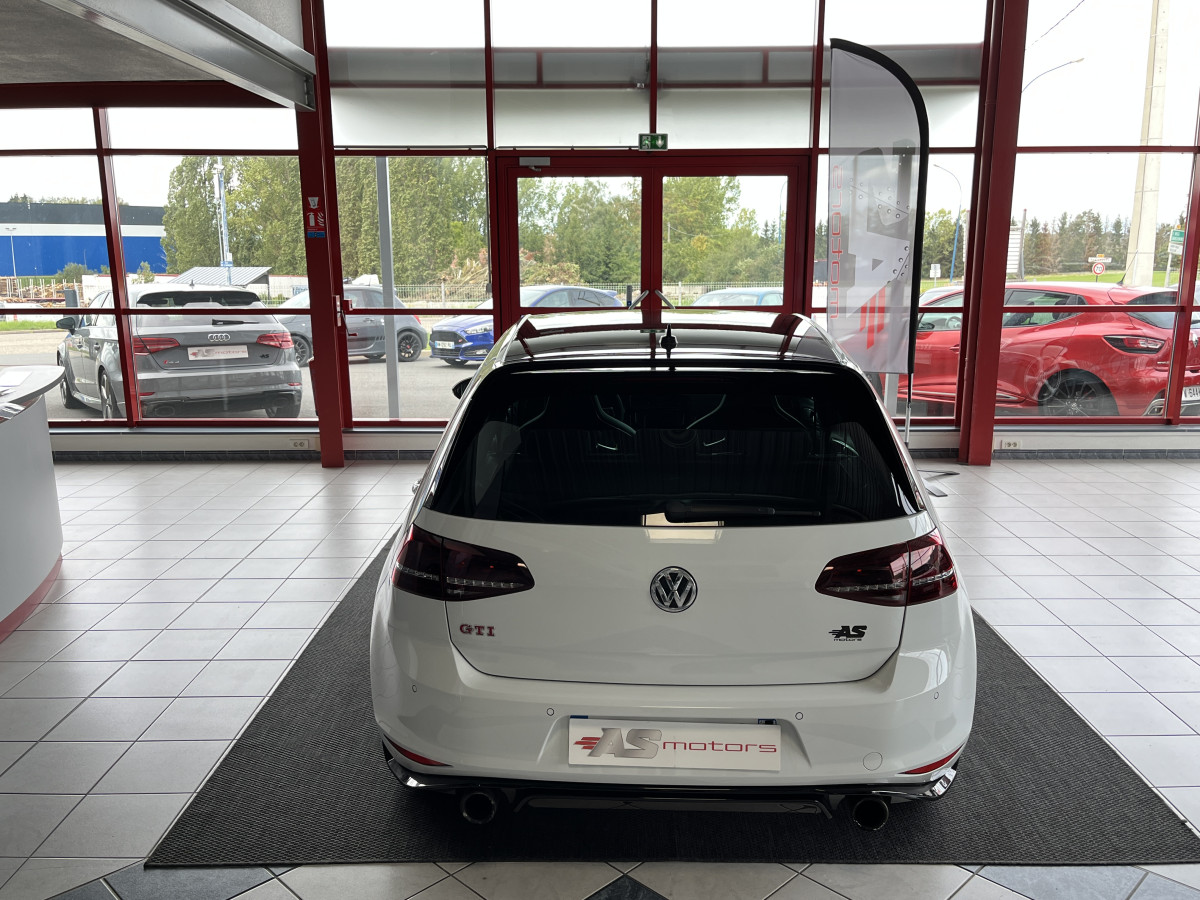 VOLKSWAGEN GOLF 7 CLUBSPORT 2,0 TSI 265 GPS SIEGES PACK RACING APPLE CARPLAY JANTES BRESCIA  PARK PILOT BI-XENON PACK HIVER  EXCELLENT ETAT