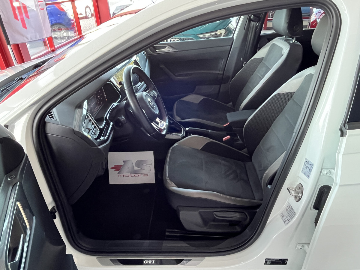 VOLKSWAGEN  POLO 2,0 TSI 200 DSG6  ACC DMS PARK PILOT  APPLE CARPLAY DIGITAL COCKPIT JANTES BRESCIA FULL LED ETAT NEUF