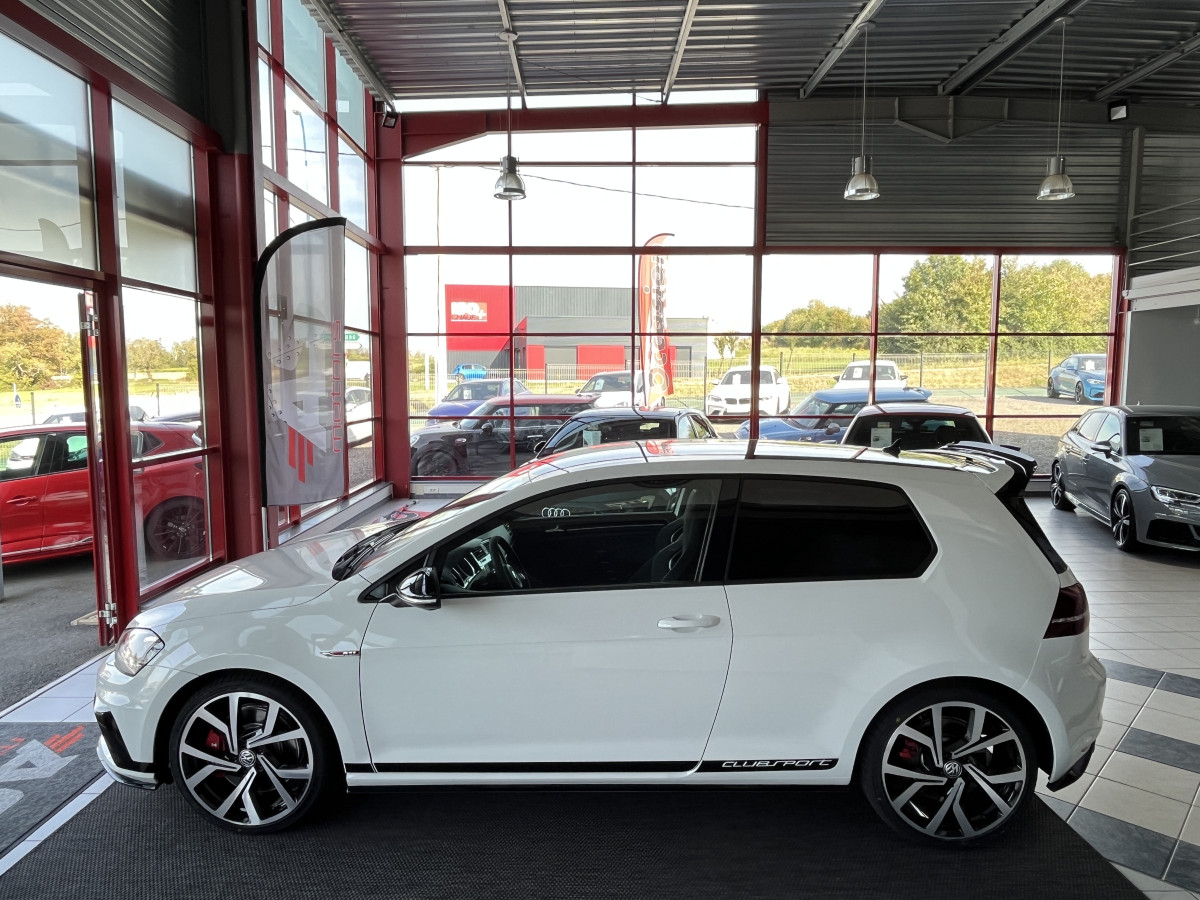 VOLKSWAGEN GOLF GTI CLUBSPORT 2,0 TSI 265 DSG6 GPS DCC REGULATEUR SIEGES RECARO HIFI DYNAUDIO BI-XENON EXCELLENT ETAT