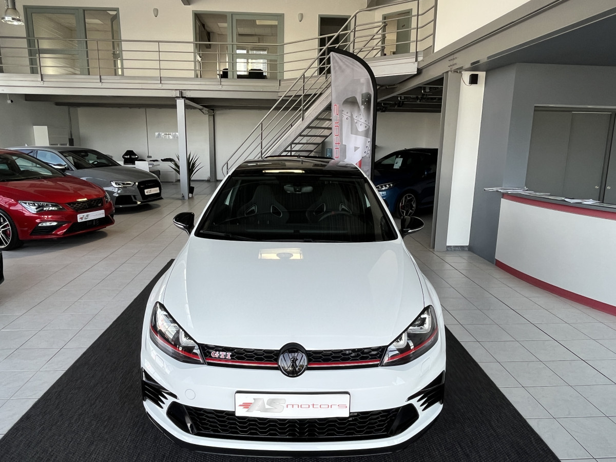 VOLKSWAGEN GOLF GTI CLUBSPORT 2,0 TSI 265 DSG6 GPS DCC REGULATEUR SIEGES RECARO HIFI DYNAUDIO BI-XENON EXCELLENT ETAT