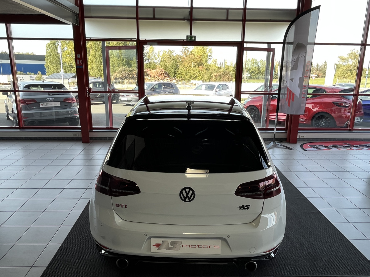 VOLKSWAGEN GOLF GTI CLUBSPORT 2,0 TSI 265 DSG6 GPS DCC REGULATEUR SIEGES RECARO HIFI DYNAUDIO BI-XENON EXCELLENT ETAT