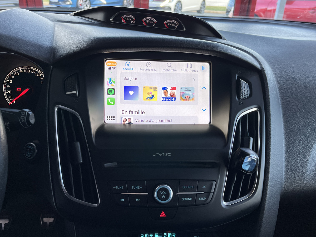 FORD FOCUS SW 2,0 TDCI 185 ST GPS SONY KEYLESS BI-XENON PACK HIVER SIEGES RECARO APPLE CARPLAY REGULATEUR EXCELLENT ETAT