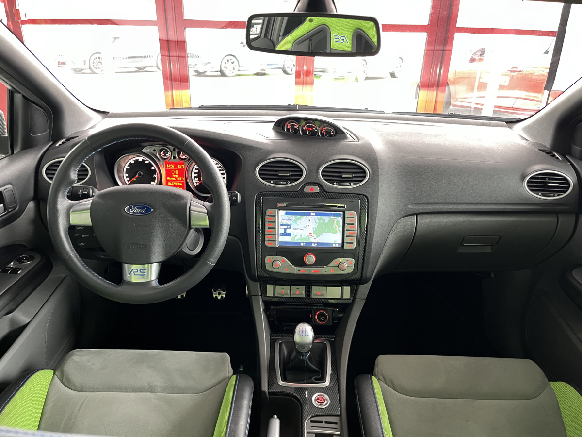 FORD FOCUS RS 2,5 305 GPS CAMERA BLUTOOTH KEYLESS BI-XENON PREMIERE MAIN ETAT COLLECTOR