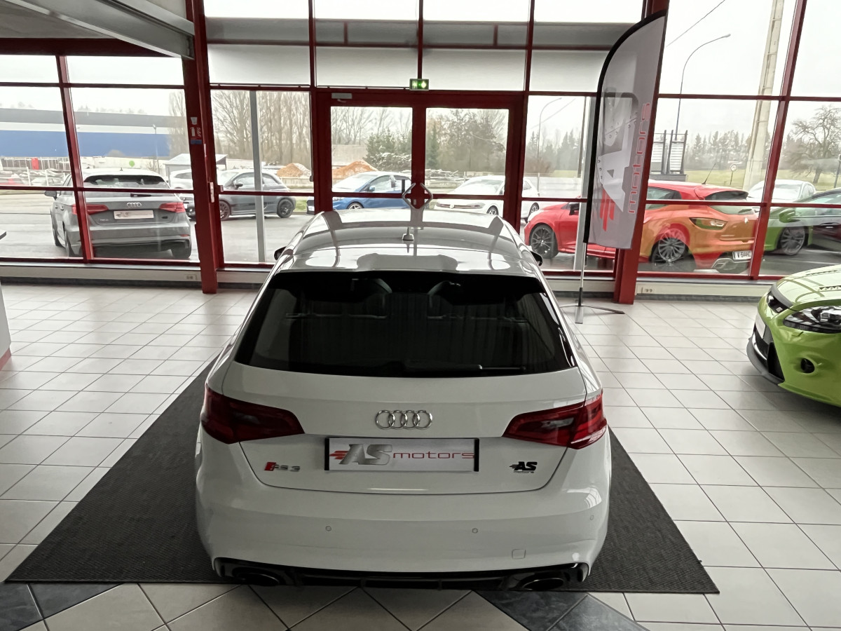 AUDI RS3 SPORTBACK 2,5 TFSI 367 S-TRONIC 7 QUATTRO GPS FULL LED  ECHAPPEMENT RS REGULATEUR ADAPTATIF JANTES ROTOR AUDI DRIVE SELECT EXCELLENT ETAT