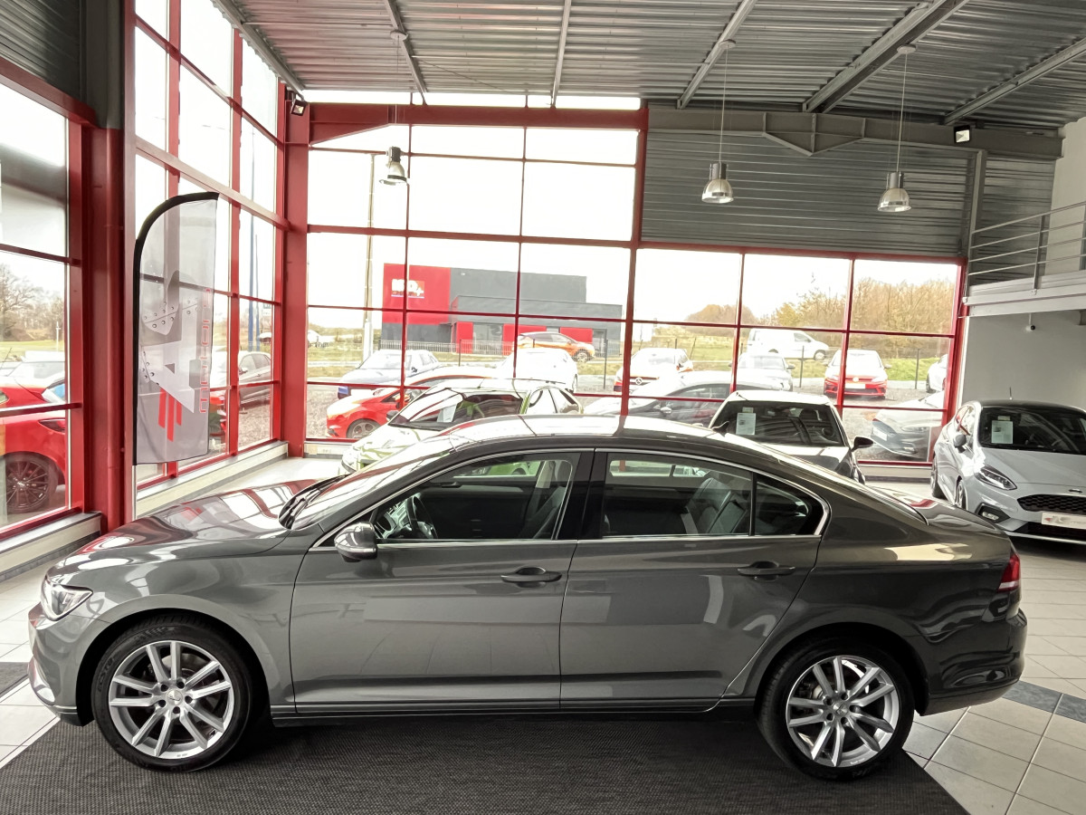 VOLKSWAGEN PASSAT CONFORTLINE BUSINESS 2,0 TDI 150 DSG6 GPS CAMERA REGULATEUR BLUETOOTH PACK HIVER EXCELLENT ETAT