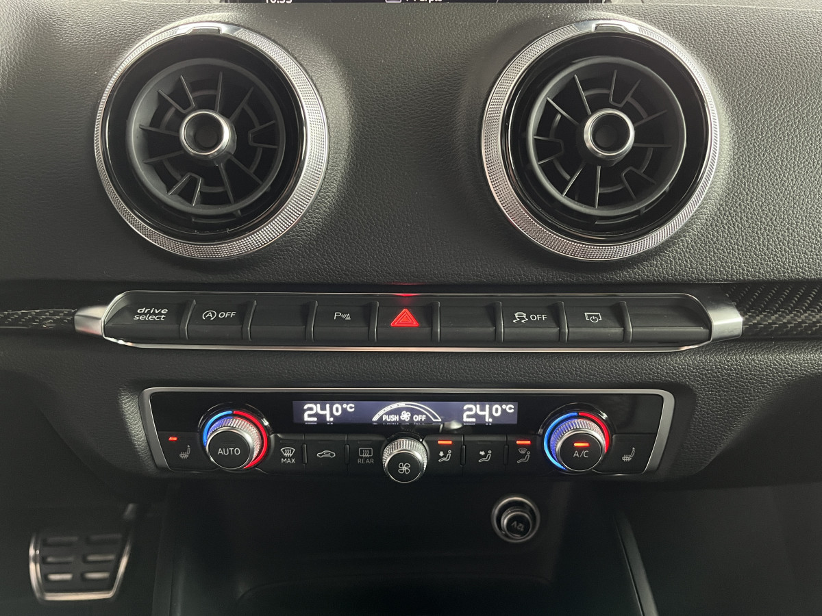 AUDI RS3 SPORTBACK 2,5 TFSI 400 S-TRONIC 7 QUATTRO GPS APPLE CARPLAY CAMERA MAGNETIC RIDE DRIVE SELECT SIEGES RS ECHAPPEMENT RS HIFI B&O JANTE ROTOR  ETAT NEUF