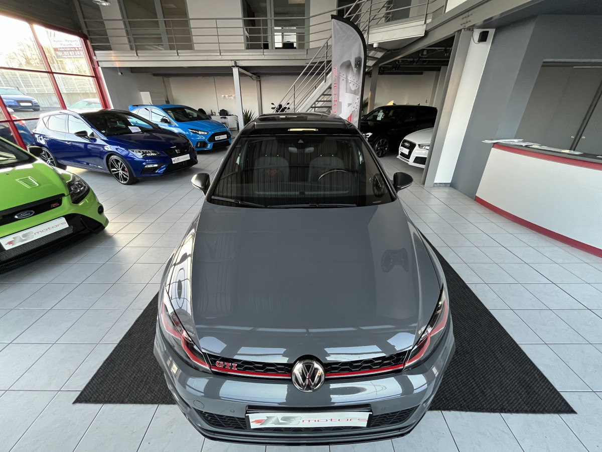 VOLKSWAGEN GOLF 7 TCR 2,0 TSI 290 DSG7 TOIT PANO GPS APPLE CARPLAY CAMERA ACC DCC DIGITAL COCKPIT  KEYLESS FULL LED HIFI DYNAUDIO   ETAT NEUF