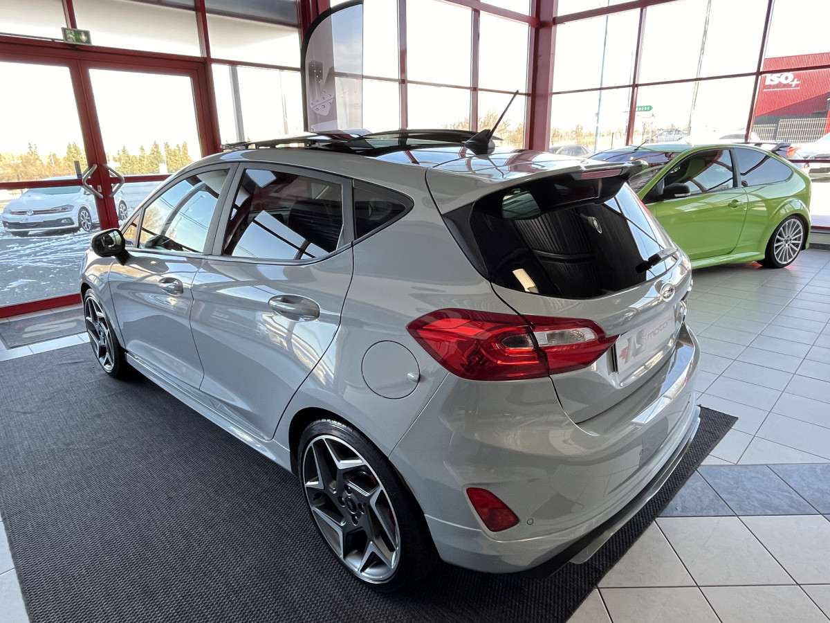 FORD FIESTA ST 1,5 200 PACK PERFORMANCE TOIT PANO  GPS CAMERA  KEYLESS  ECHAPPEMENT MILLTEK APPLE CARPLAY FULL LED BLUETOOTH HIFI B&O REGULATEUR FULL OPTIONS