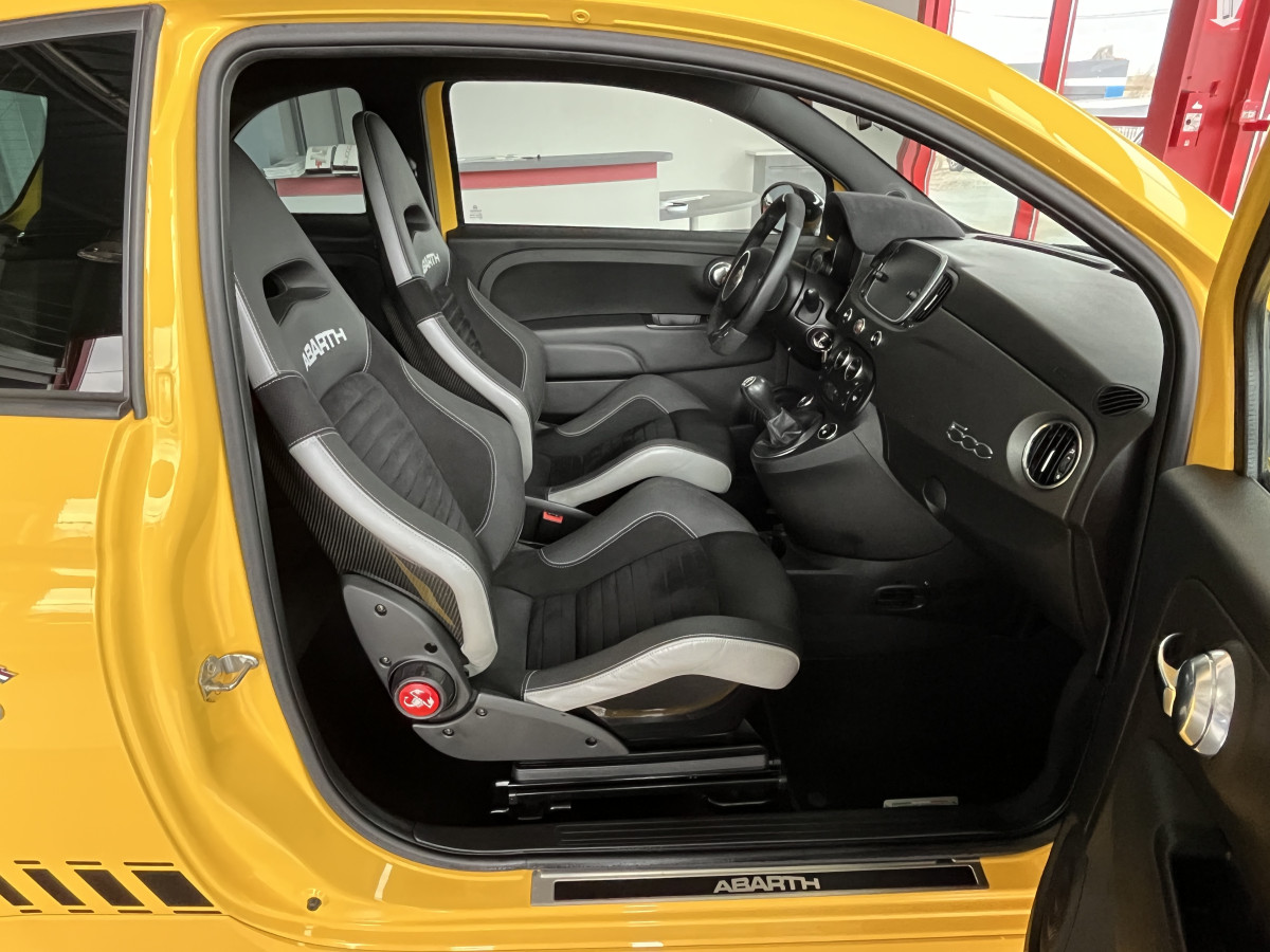 FIAT 500 ABARTH 1,4 180 595 COMPETIZIONE PACK PERF GPS SIEGES SABELT CARBON  XENON  BLUETOOTH ETAT NEUF