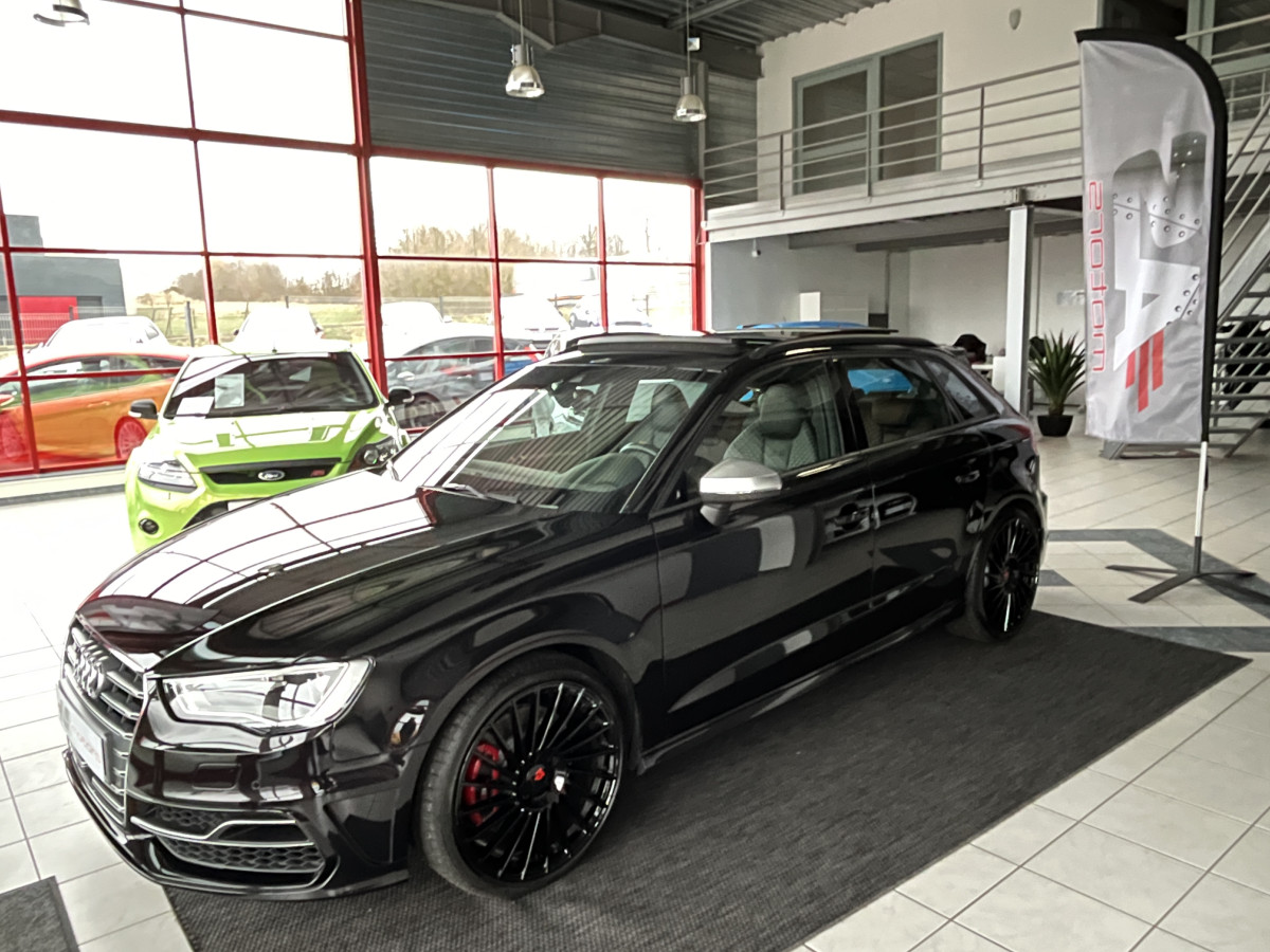 AUDI S3 SPORTBACK  2,0 TFSI 300 DSG6 QUATTRO TOIT PANORAMIQUE GPS CAMERA REGULATEUR ADAPTATIF DRIVE SELECT MAGNETIC RIDE BI- XENON PARK ASSIST XENON KEYLESS EXCELLENT ETAT