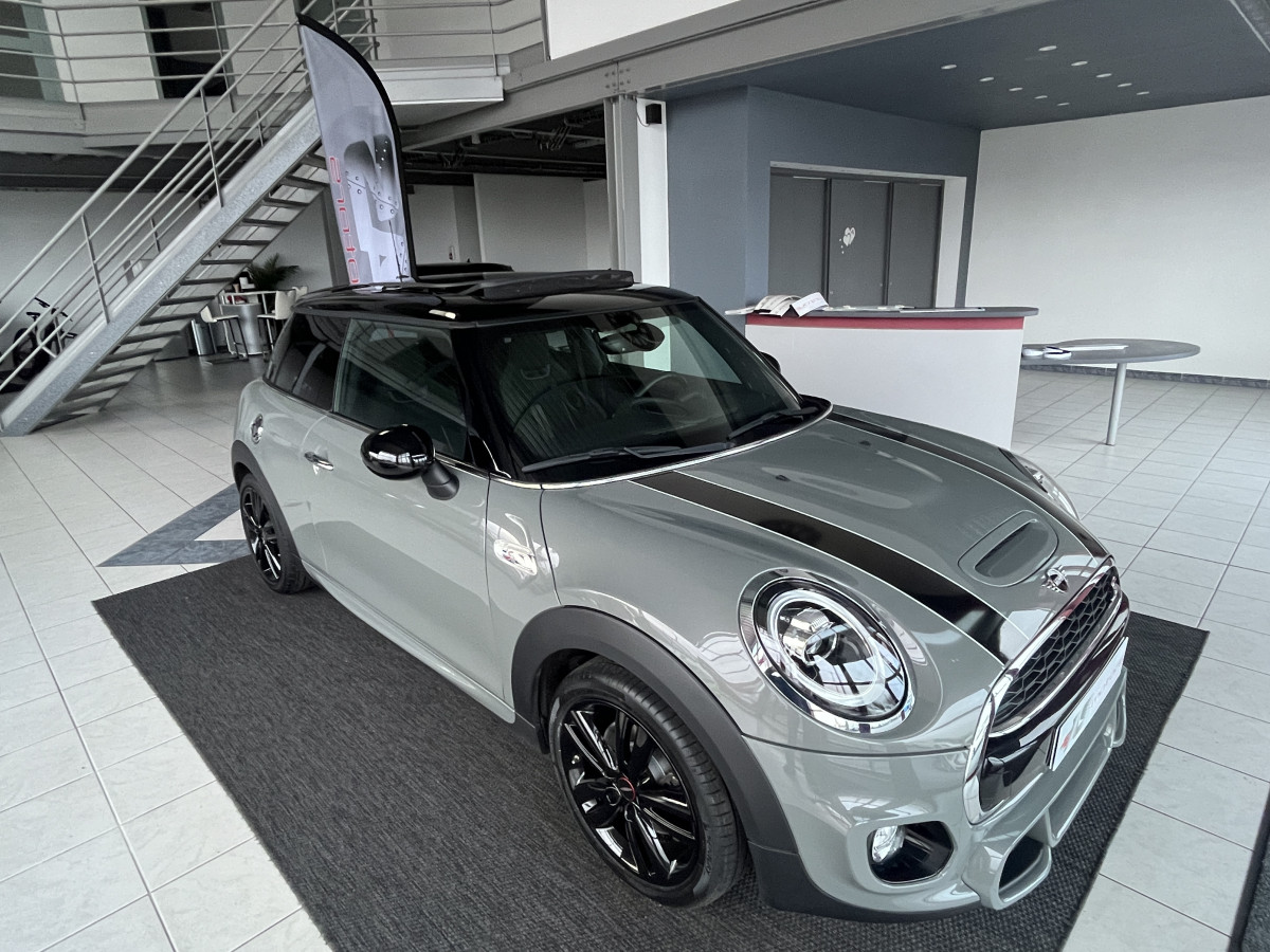 MINI COOPER S 2,0 192 TOIT PANORMIQUE PACK JCW SIEGE RECARO REGULATEUR FEUX FULL LED ETAT NEUF