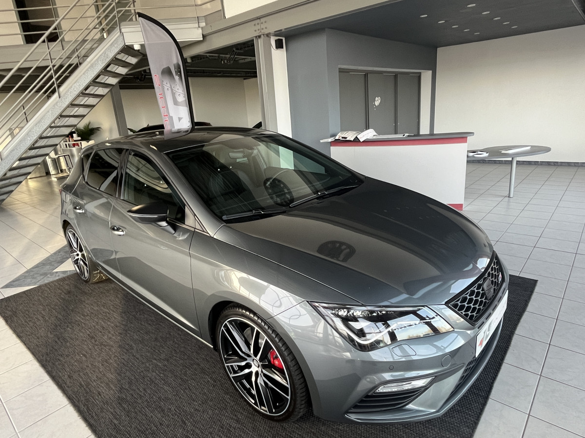 SEAT LEON CUPRA 2,0 TSI 300 DSG6 GPS ACC DCC APPLE CARPLAY  FULL LED DIGITAL COCKPIT  ETAT NEUF