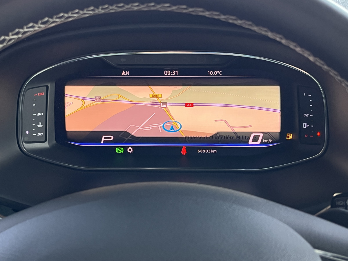 SEAT LEON CUPRA 2,0 TSI 300 DSG6 GPS ACC DCC APPLE CARPLAY  FULL LED DIGITAL COCKPIT  ETAT NEUF