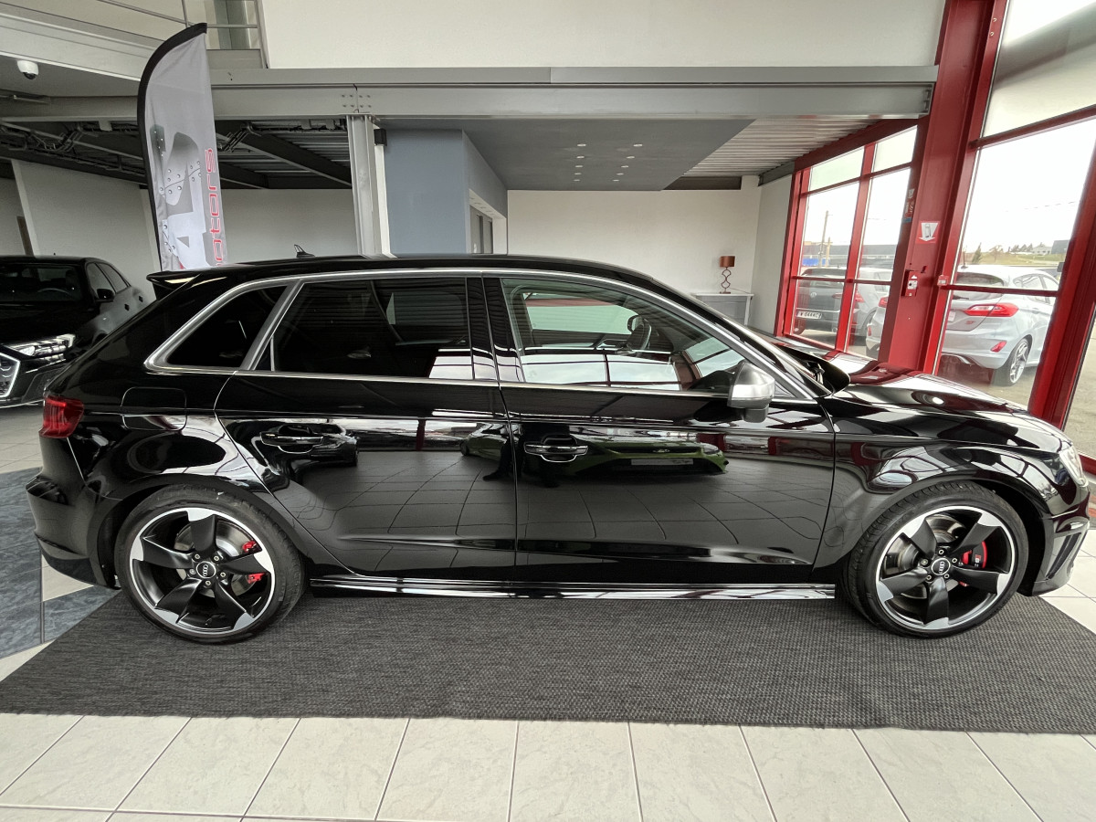 AUDI S3 SPORTBACK 2,0 TFSI 300 QUATTRO  GPS ACC  REGULATEUR ADAPTATIF FEUX BI-XENON  DRIVE SELECT PARK PILOT JANTE ROTOR EXCELLENT ETAT