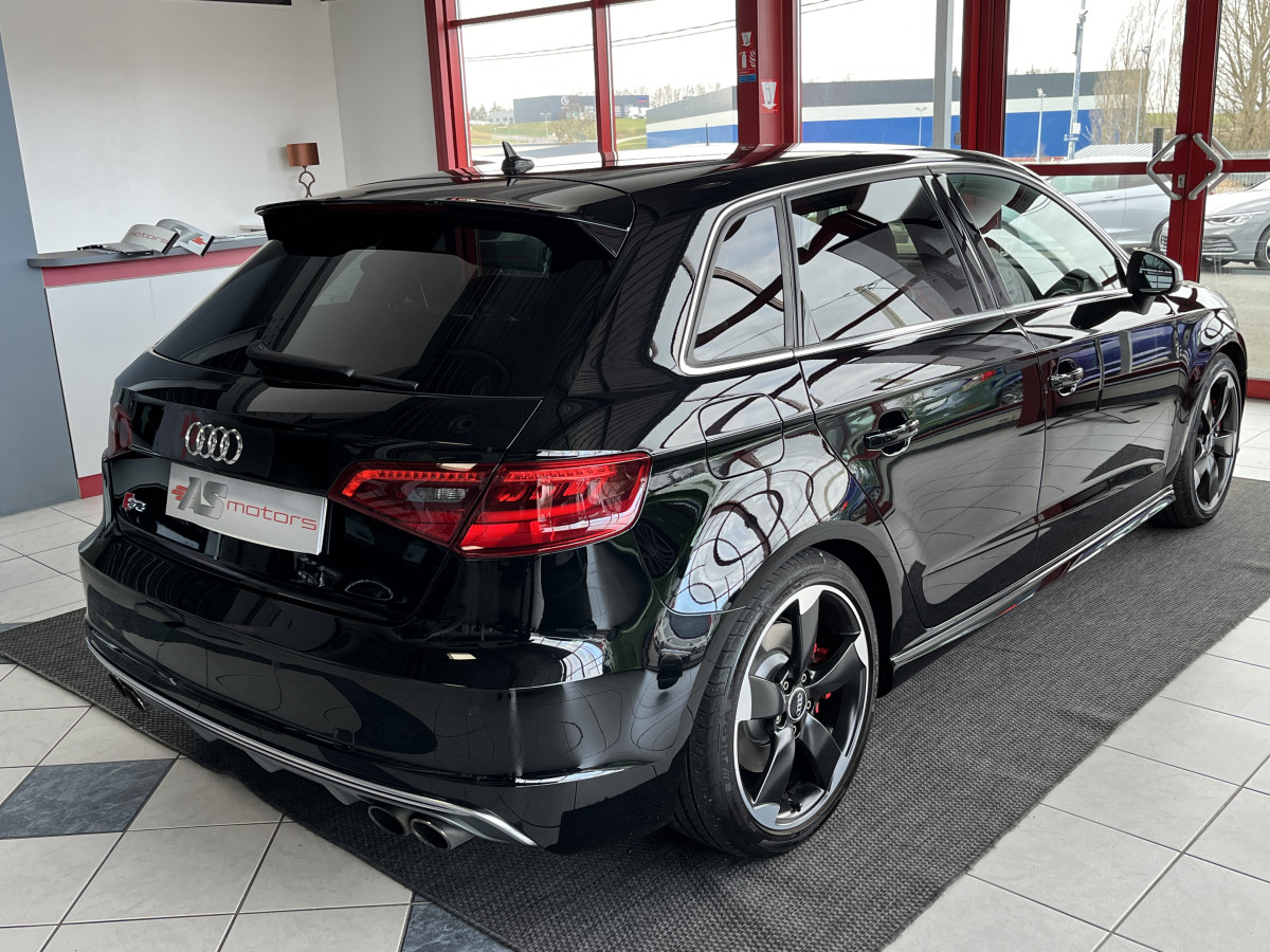 AUDI S3 SPORTBACK 2,0 TFSI 300 QUATTRO  GPS ACC  REGULATEUR ADAPTATIF FEUX BI-XENON  DRIVE SELECT PARK PILOT JANTE ROTOR EXCELLENT ETAT