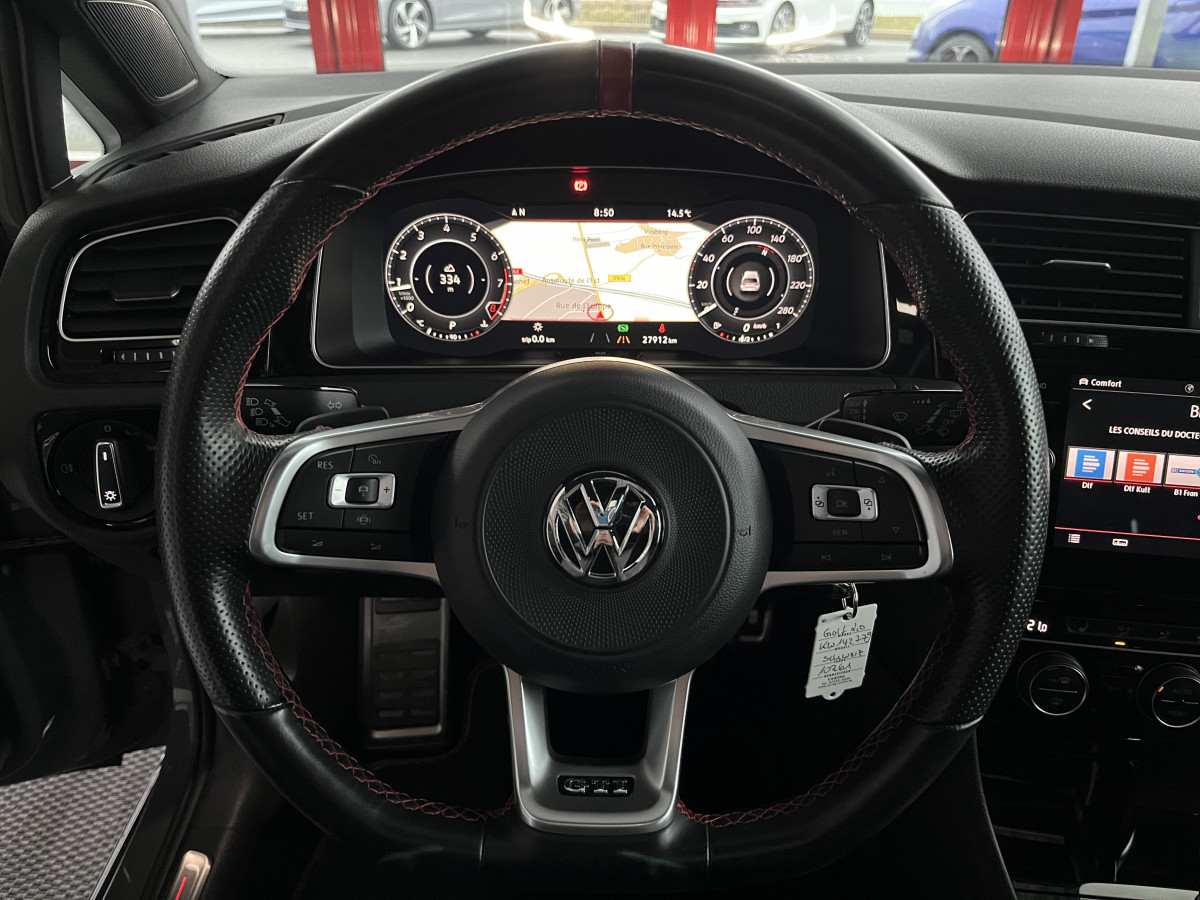 VOLKSWAGEN GOLF  7 TCR  2,0 TSI 290 DSG7 TOIT PANORAMIQUE GPS  DCC ACC FULL LED  DIGITAL PARK PILOT COCKPIT JANTES 19  ETAT NEUF