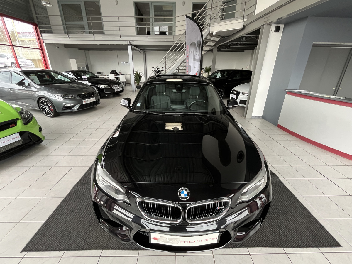 BMW M2 COUPE 3,0 370 DKG7 TOIT PANO OUVRANT  GPS CAMERA KEYLESS  BI-XENON FULL CUIR CARBON PAS DE MALUS EXCELLENT ETAT