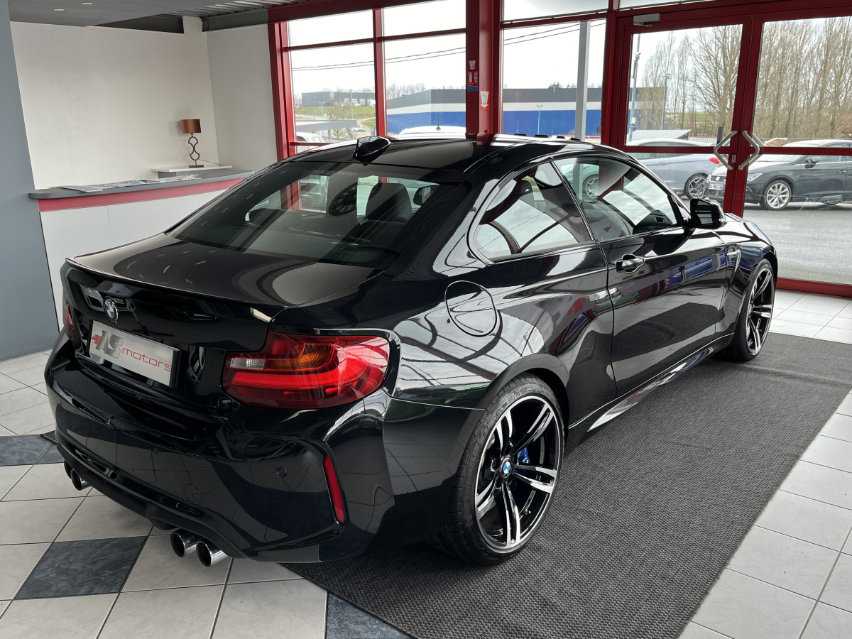 BMW M2 COUPE 3,0 370 DKG7 TOIT PANO OUVRANT  GPS CAMERA KEYLESS  BI-XENON FULL CUIR CARBON PAS DE MALUS EXCELLENT ETAT