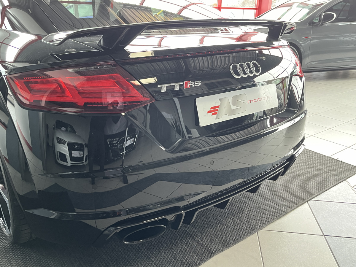 AUDI TTRS 2,5 TFSI 400 QUATTRO S-TRONIC 7 GPS CAMERA AUDI MAGNETIC RIDE KEYLESS APPLE CARPLAY DRIVE SELECT REGULATEUR ECHAPPEMENT RS DIGITAL COCKPIT  PACK CARBON HIFI B&O SIEGES RS FEUX FULL LED ETAT NEUF