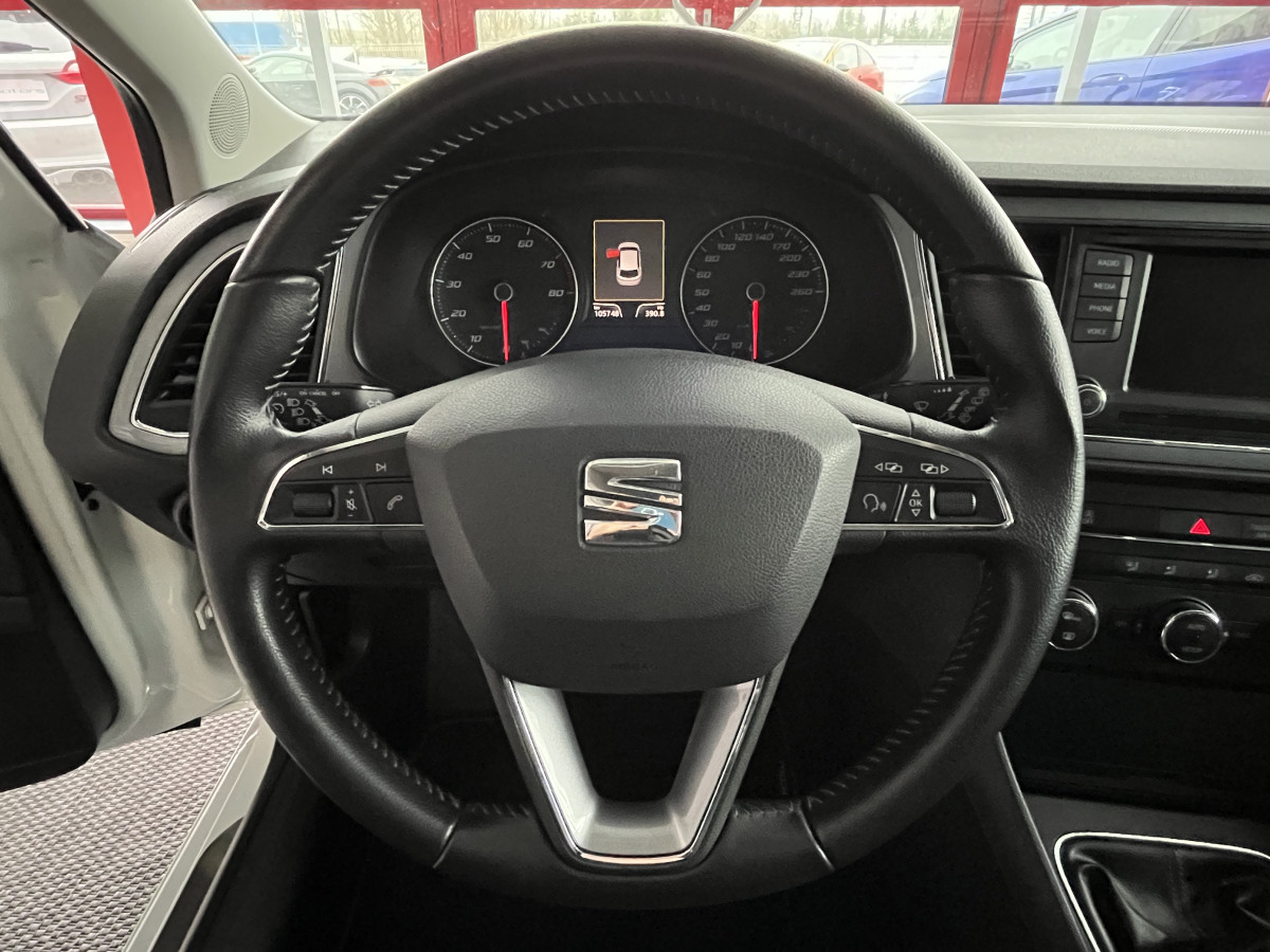 SEAT LEON ITECH 1,4 TSI 125 GPS CAMERA REGULATEUR BLUETOOTH FEUX FULL LED EXCELLENT ETAT