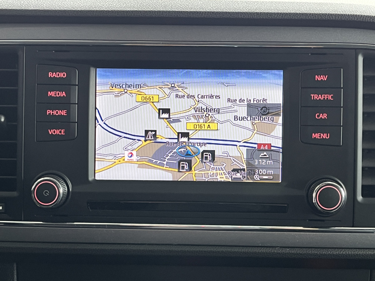 SEAT LEON ITECH 1,4 TSI 125 GPS CAMERA REGULATEUR BLUETOOTH FEUX FULL LED EXCELLENT ETAT