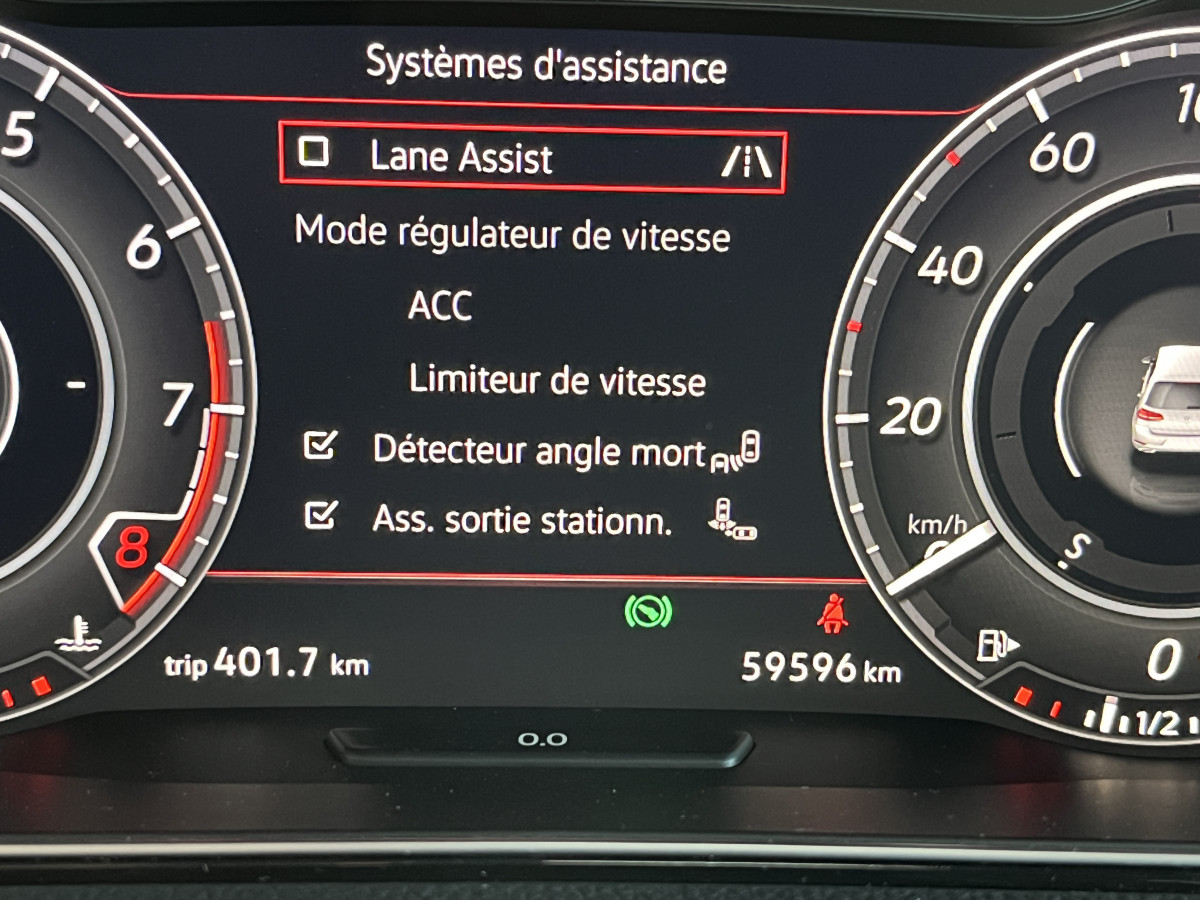 VOLKSWAGEN GOLF  7 TCR  2,0 TSI 290 DSG7  TOIT PANORAMIQUE GPS CAMERA APPLE CARPLAY DCC ACC FULL LED DYNAUDIO PARK PILOT KEYLESS DIGITAL COCKPIT  EXCELLENT ETAT