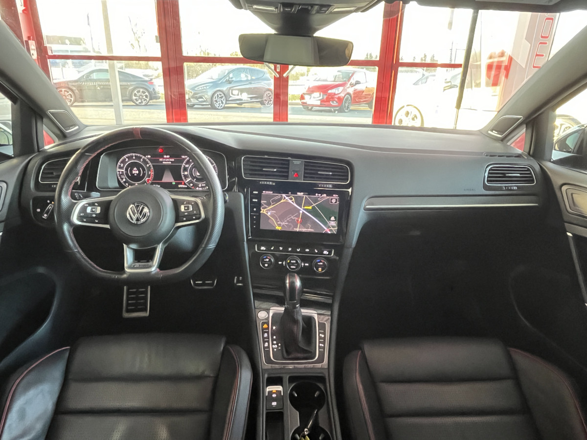 VOLKSWAGEN GOLF  7 TCR  2,0 TSI 290 DSG7  TOIT PANORAMIQUE GPS CAMERA APPLE CARPLAY DCC ACC FULL LED DYNAUDIO PARK PILOT KEYLESS DIGITAL COCKPIT  EXCELLENT ETAT