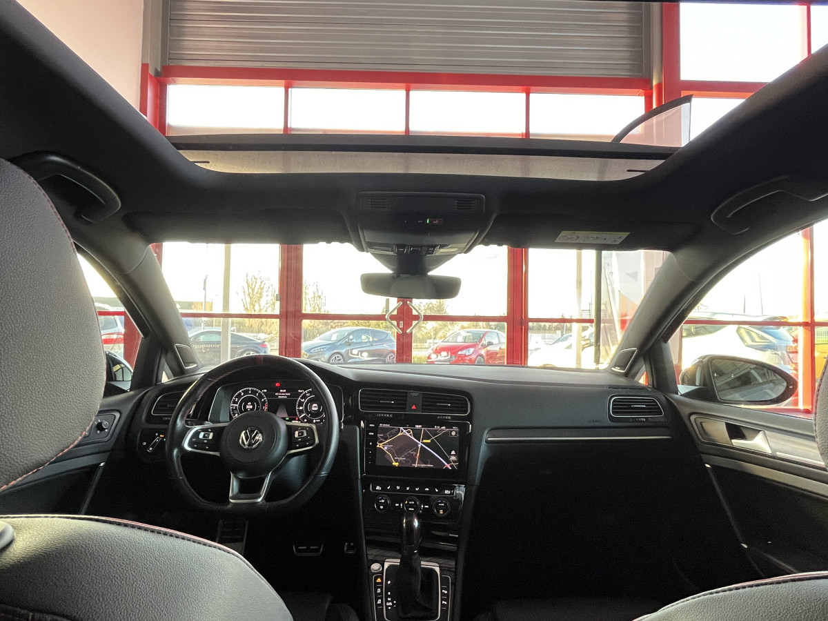 VOLKSWAGEN GOLF  7 TCR  2,0 TSI 290 DSG7  TOIT PANORAMIQUE GPS CAMERA APPLE CARPLAY DCC ACC FULL LED DYNAUDIO PARK PILOT KEYLESS DIGITAL COCKPIT  EXCELLENT ETAT