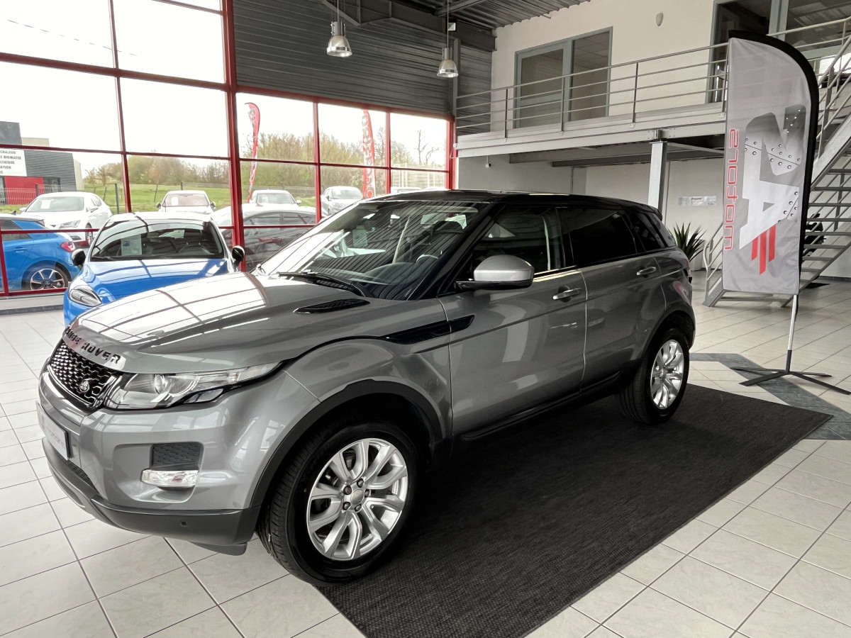 RANGE ROVER EVOQUE 2,2 TD4 150 4x4 TYPE DYNAMIC TOIT PANORAMIQUE GPS HIFI MERIDIAN BLUETOOTH KEYLESS BI-XENON EXCELLENT ETAT