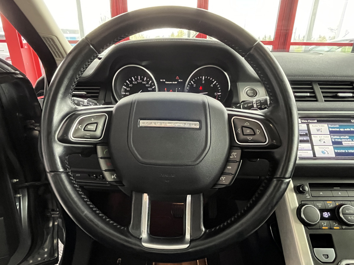 RANGE ROVER EVOQUE 2,2 TD4 150 4x4 TYPE DYNAMIC TOIT PANORAMIQUE GPS HIFI MERIDIAN BLUETOOTH KEYLESS BI-XENON EXCELLENT ETAT