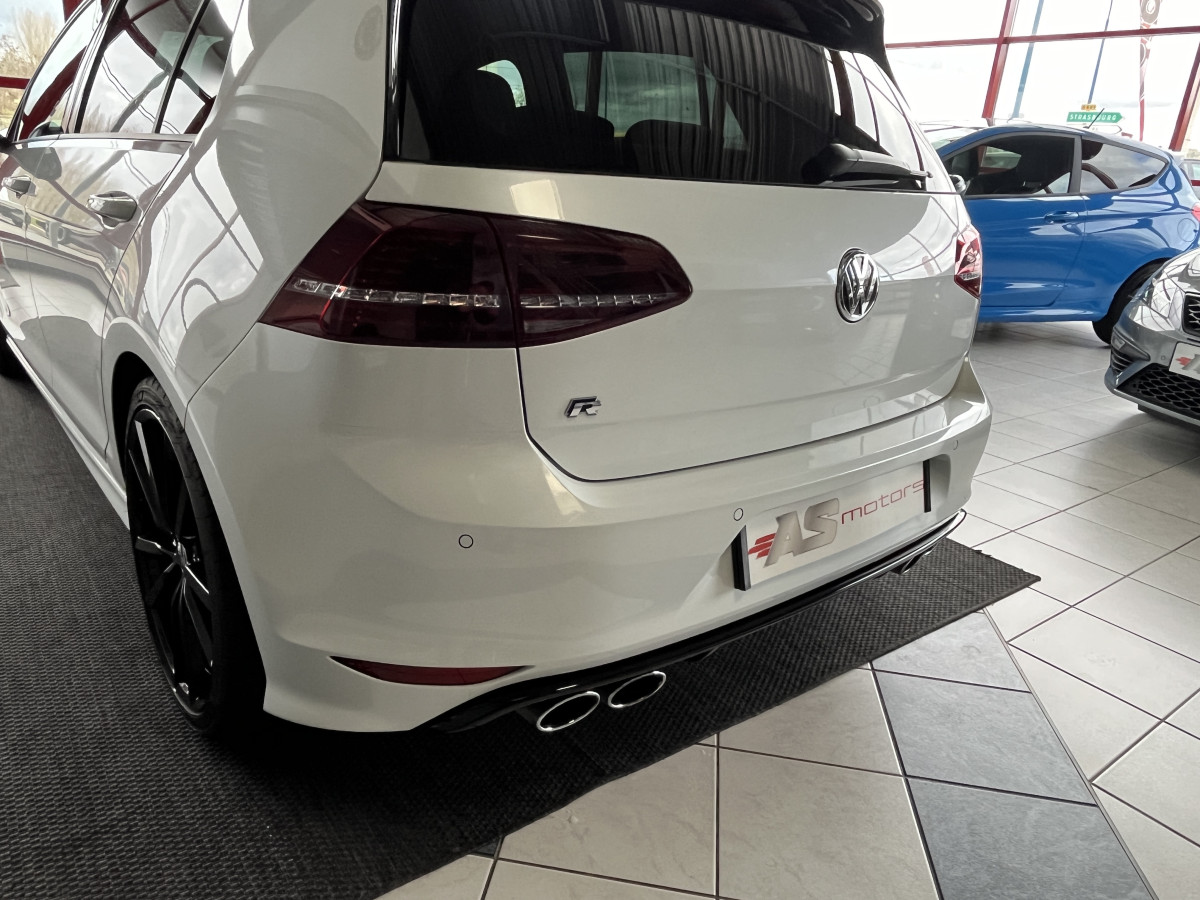 VOLKSWAGEN GOLF 7 R 2,0 TSI 300 DSG6 4 MOTION TOIT PANORAMIQUE GPS CAMERA DCC ACC HIFI DYNAUDIO FULL CUIR KEYLESS BI-XENON  JANTES PRETORIA EXCELLENT ETAT