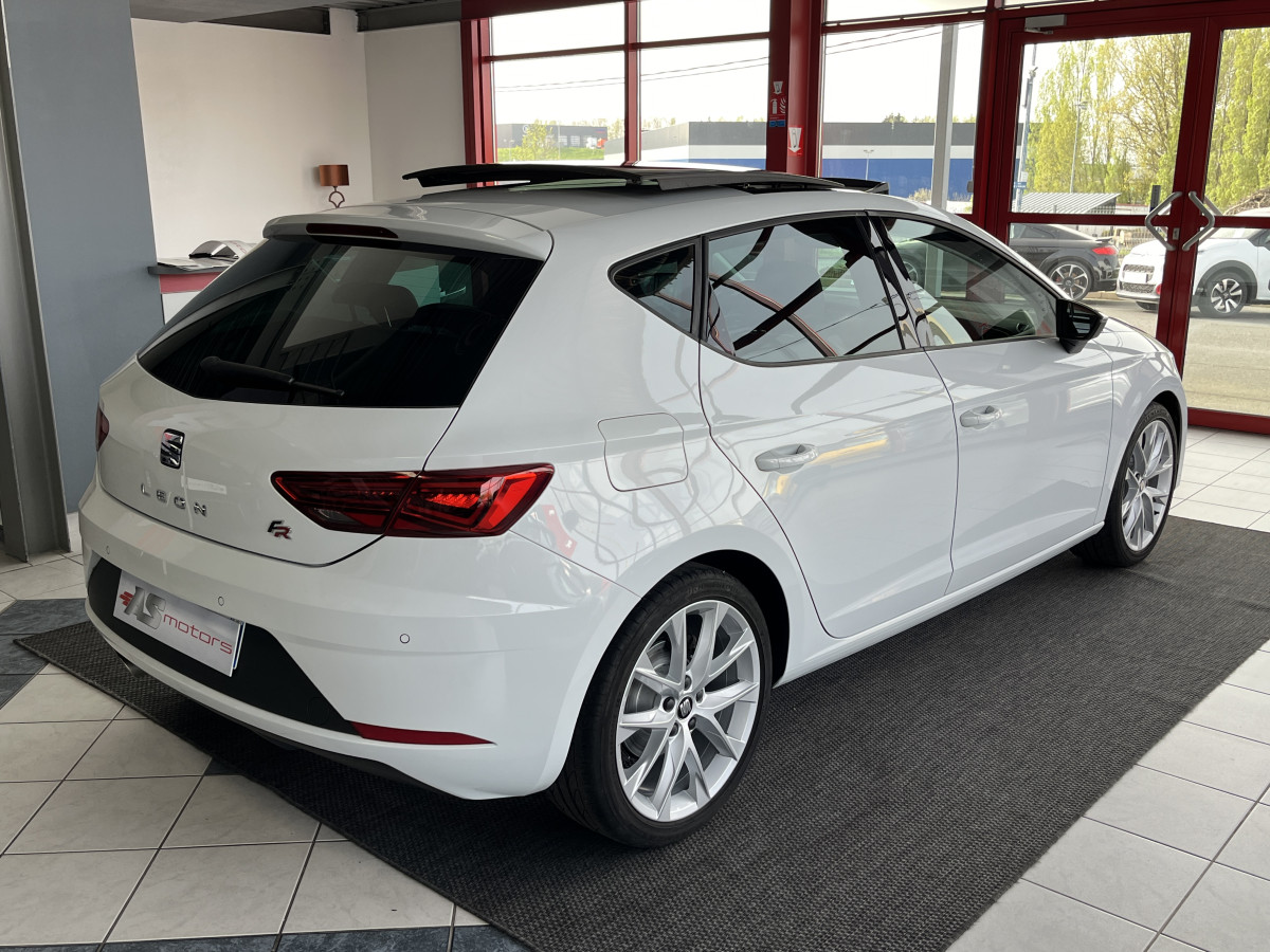 SEAT LEON FR 1,5 TSI 150 GPS DIGITAL COCKPIT APPLE CARPLAY HIFI BEATS KEYLESS PARK PILOT  REGULATEUR FULL LED SEAT DRIVE PROFILE EXCELLENT ETAT