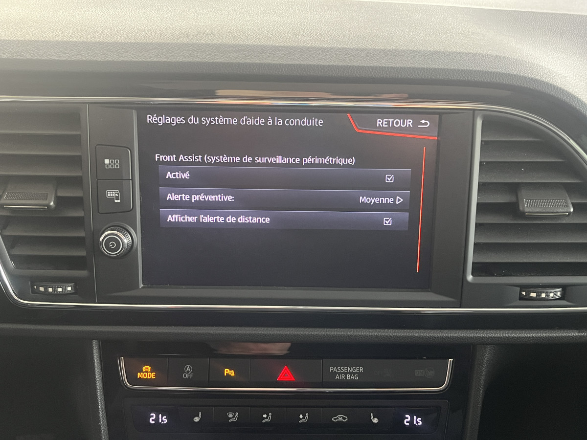 SEAT LEON FR 1,5 TSI 150 GPS DIGITAL COCKPIT APPLE CARPLAY HIFI BEATS KEYLESS PARK PILOT  REGULATEUR FULL LED SEAT DRIVE PROFILE EXCELLENT ETAT