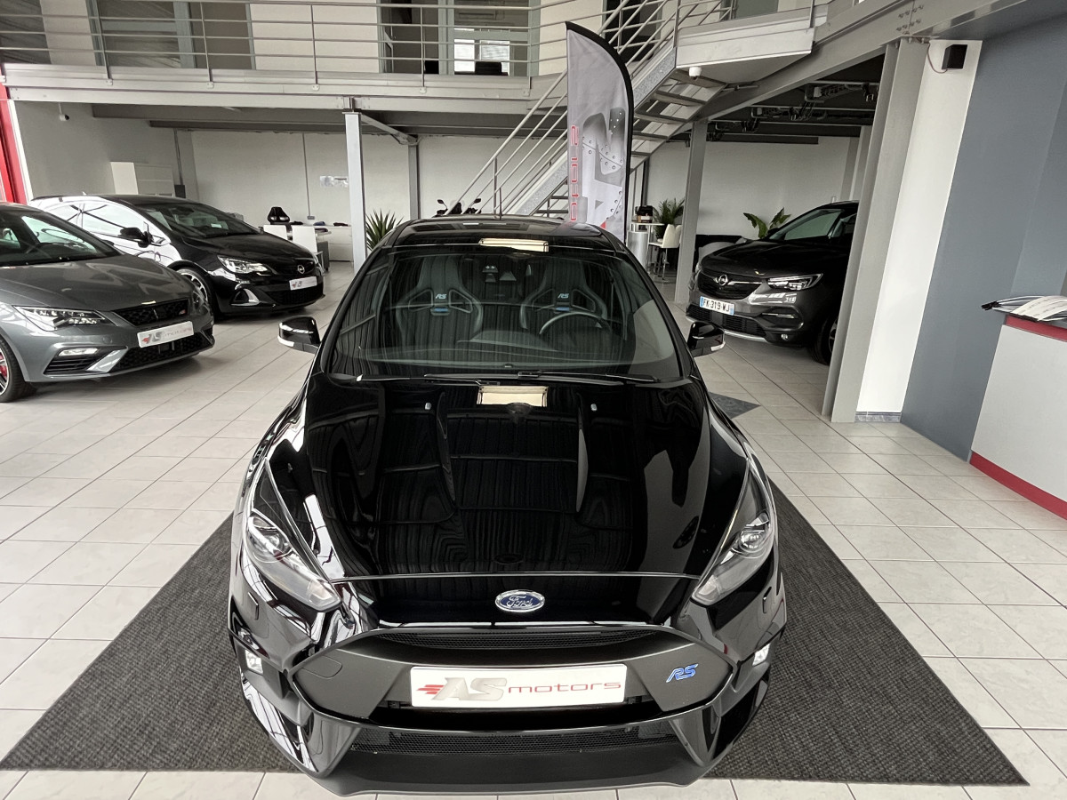 FORD FOCUS RS 2,3 350 4X4  GPS  CAMERA APPLE CARPLAY HIFI SONY KEYLESS  RECARO REGULATEUR LIMITEUR  FEUX BI-XENON PACK HIVER  EXCELLENT ETAT