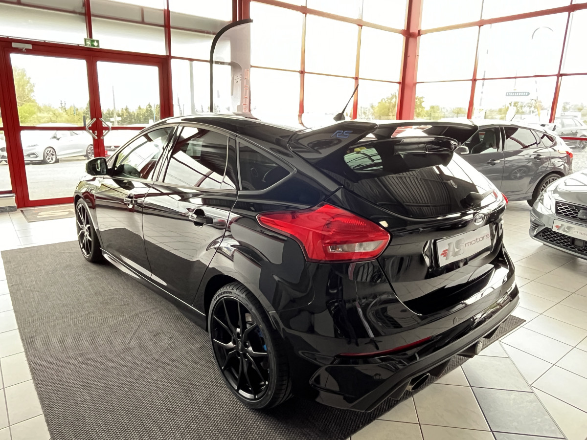 FORD FOCUS RS 2,3 350 4X4  GPS  CAMERA APPLE CARPLAY HIFI SONY KEYLESS  RECARO REGULATEUR LIMITEUR  FEUX BI-XENON PACK HIVER  EXCELLENT ETAT