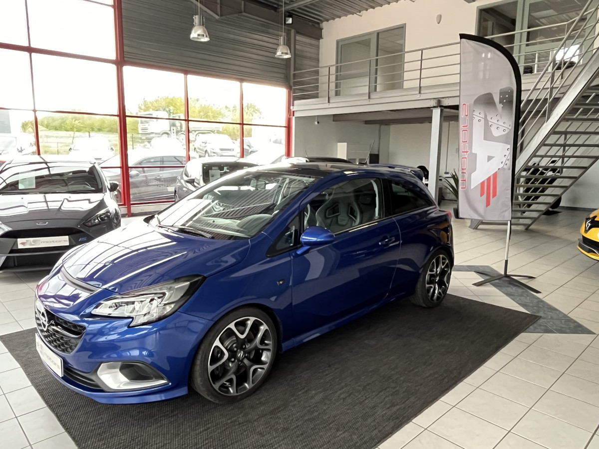 OPEL CORSA OPC 1,6 207 PACK PERFORMANCE TOIT PANORAMIQUE GPS ANDROID  REGULATEUR LIMITEUR  SIEGES RECARO FREIN BREMBO EXCELLENT ETAT