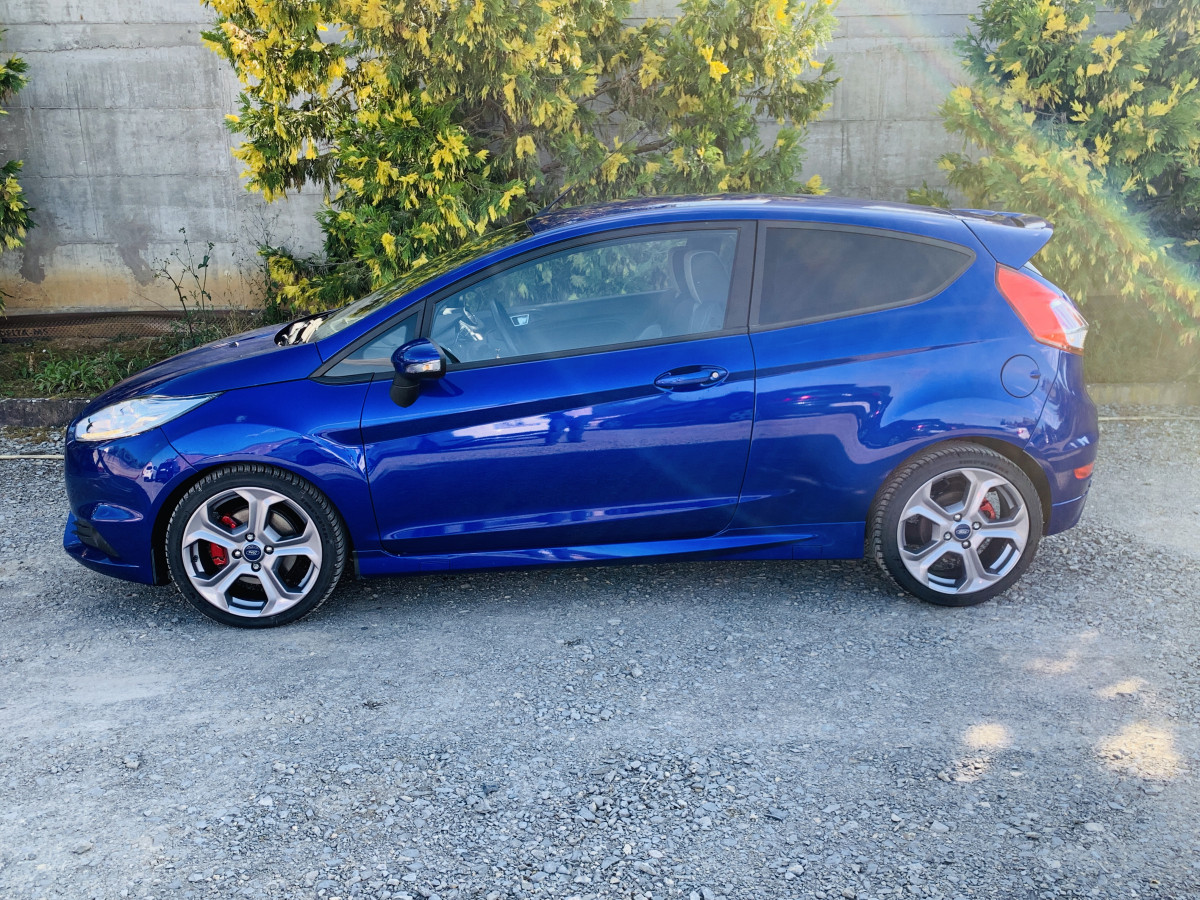 FORD FIESTA ST 1,6 TURBO 182 PACK PERF GPS BLEU PERFORMANCE